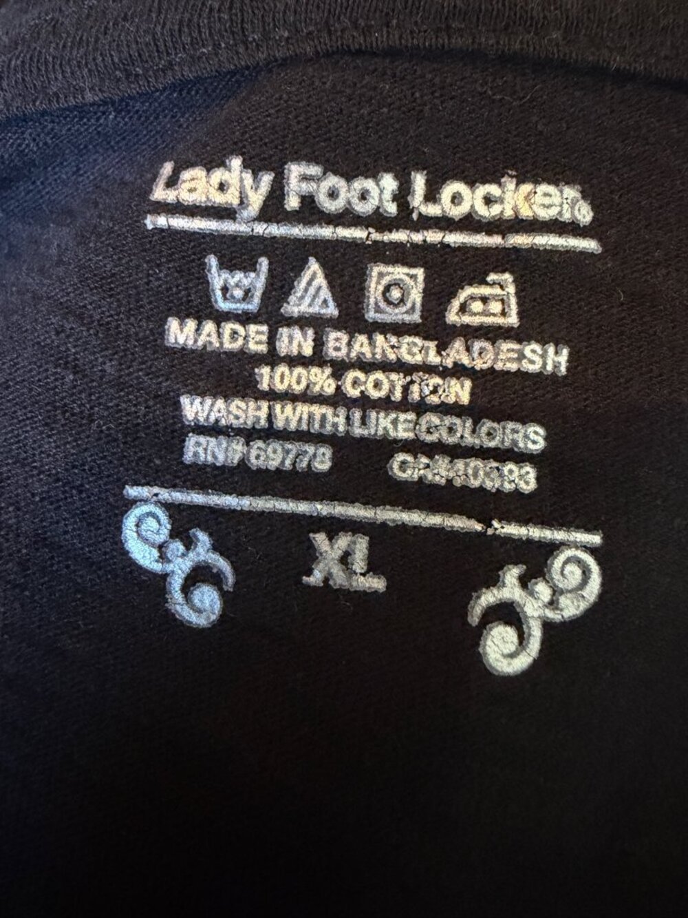 Lady Foot Locker Black Short Sleeve Cotton T-Shirt - Picture 5 of 5